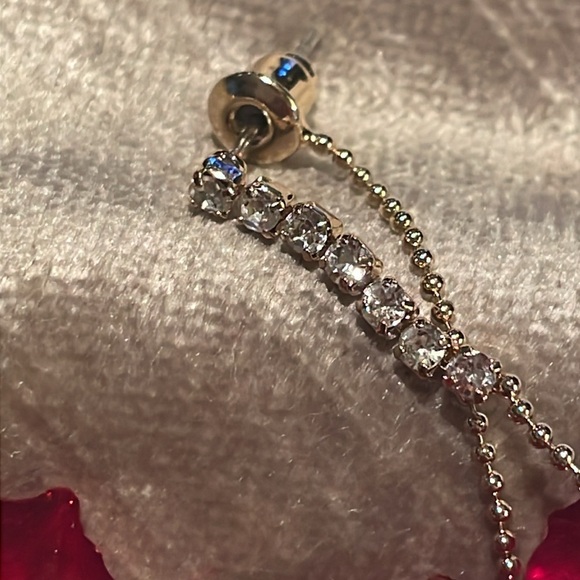 Austrian Crystal Red Floral Earrings NWTS - Picture 4 of 5